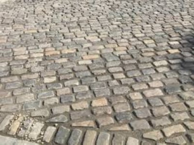 Southampton Paving Contractors Laying Cobblestones in Southampton